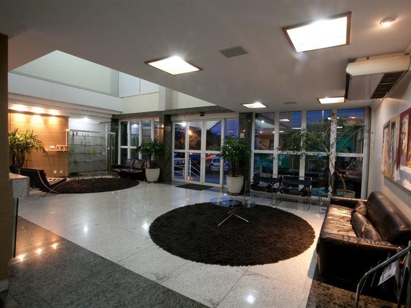 Oitis Hotel Goiânia Exteriör bild